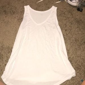 white tank